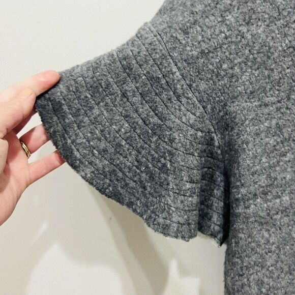 McGuire Bella Tee Blouse Liberty Gray Ruffled Short Sleeve Top Size Small - Picture 5 of 9